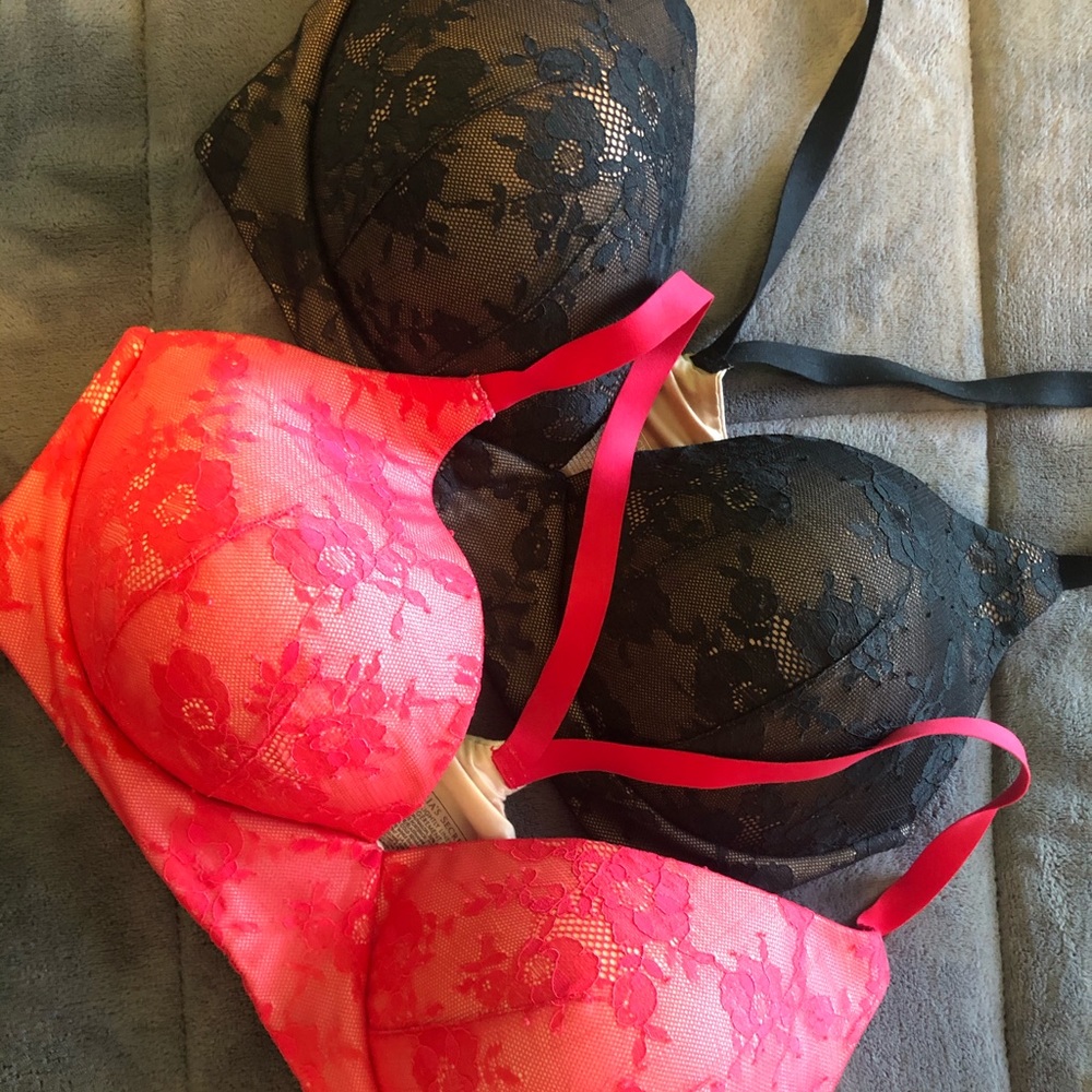 Victoria’s Secret 38DD